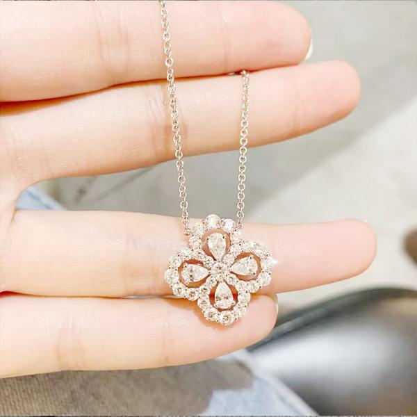 lab diamond water drop four-Leaf clover necklace