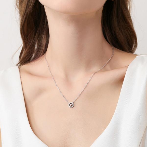 Lab Grown Diamond Flower Necklace in 18K White Gold